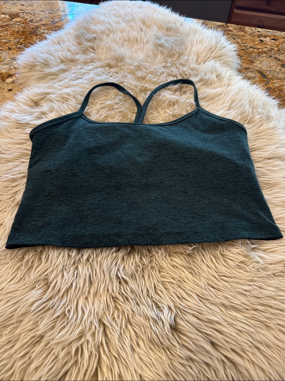 Beyond Yoga caught in the midi cami. Green size L.